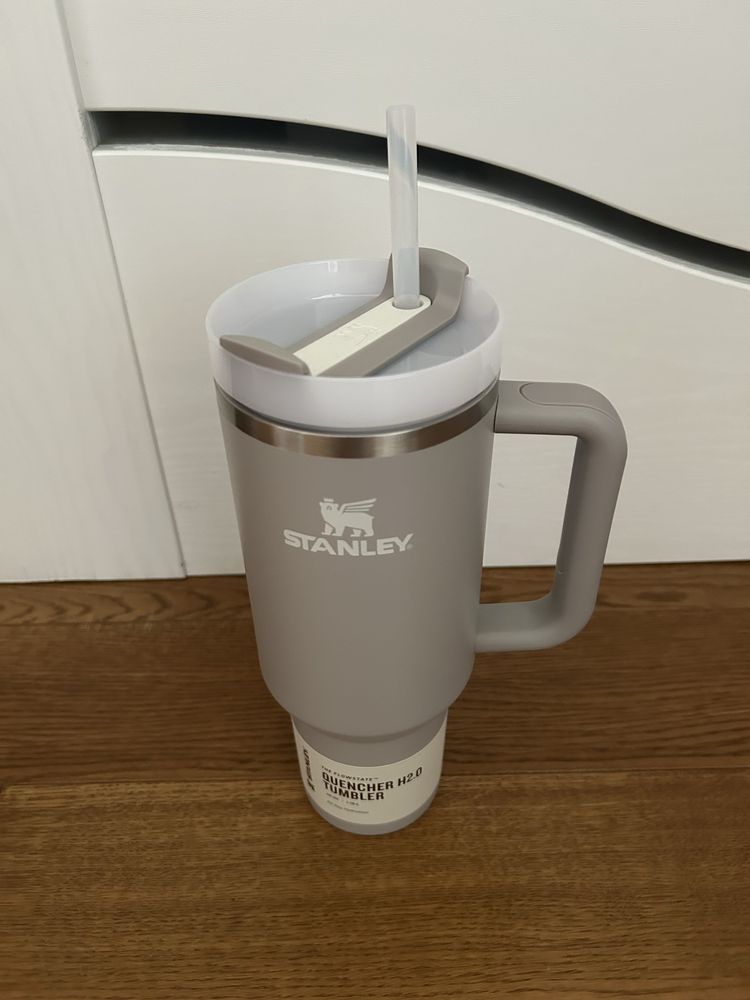 Nowy Kubek Stanley THE QUENCHER H2.O