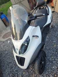 Piaggio mp3 kat B