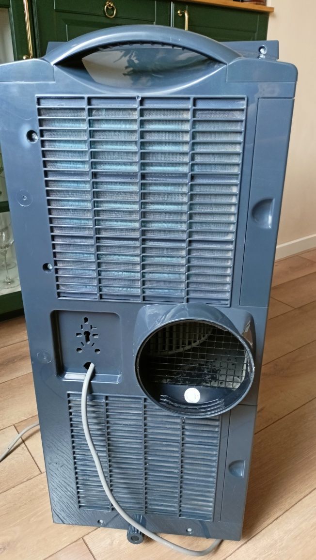 Klimatyzator Ravanson
