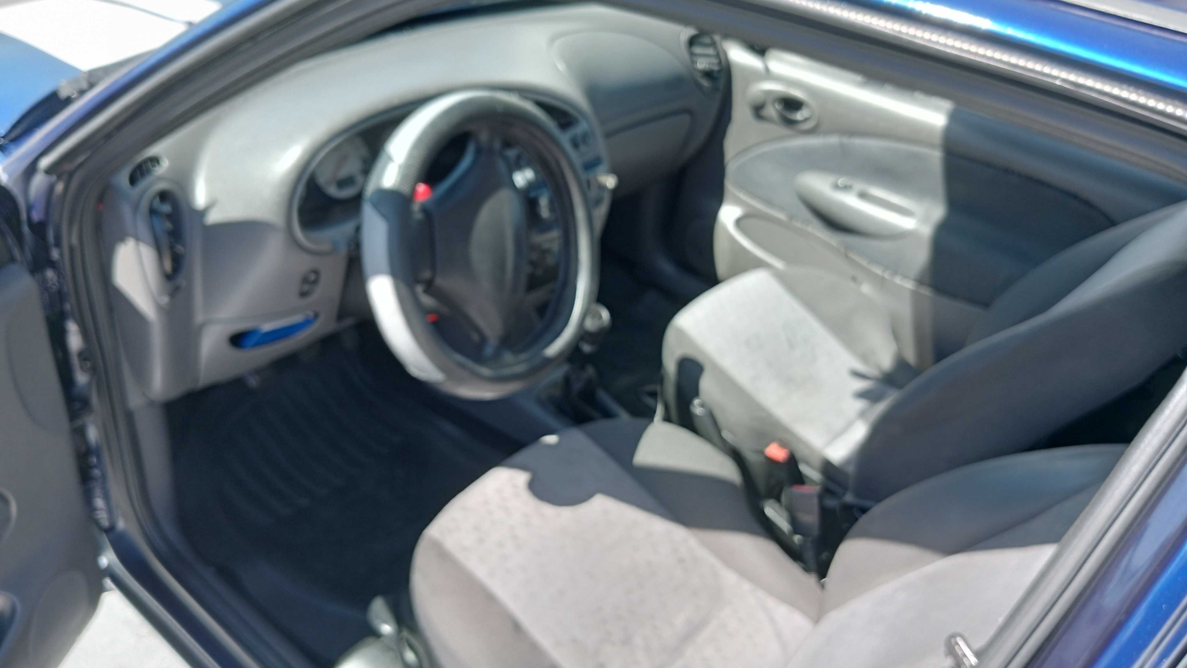 Ford Fiesta 2000
