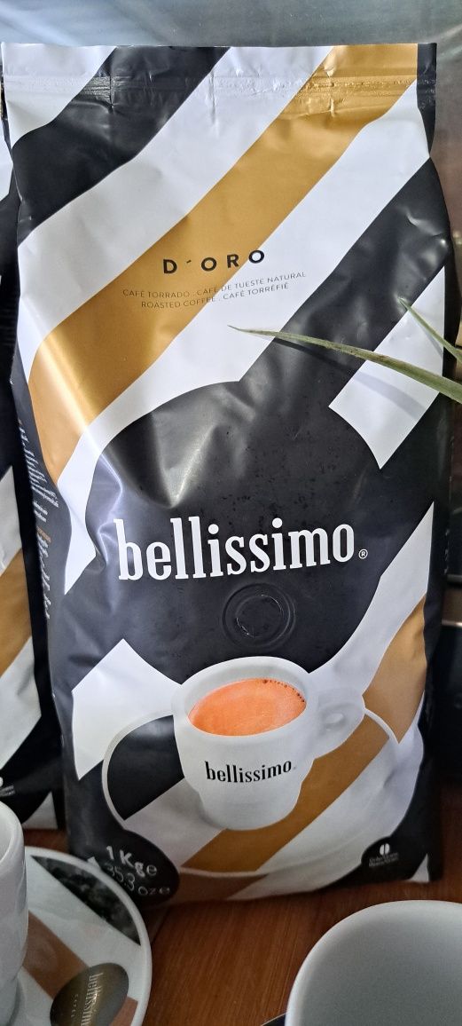 Café  BELLISSIMO D'OURO + Chavenas