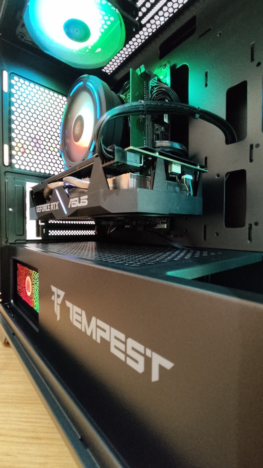 PC GAMING - I5 9400 + RTX 2060 SUPER 8GB + 16GB RAM + SSD 240GB