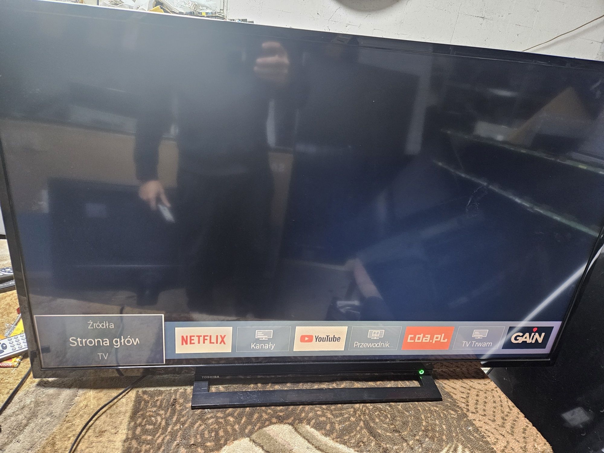 telewizor Panasonic  42"  smart tv wifi