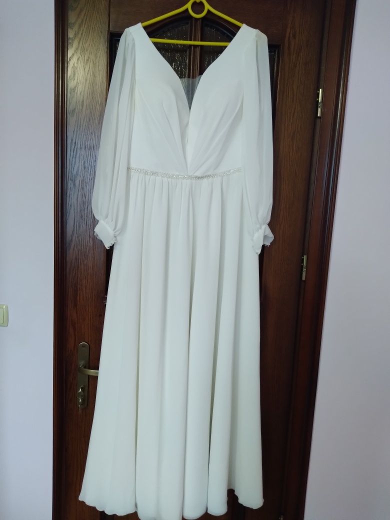 Весільна сукня 48р.