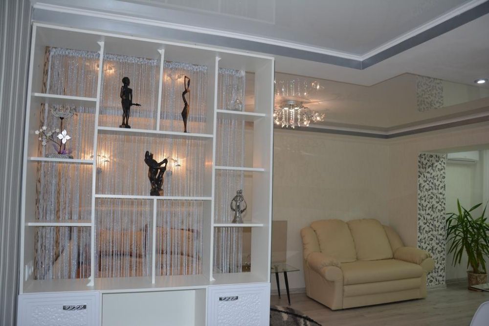 Сдам квартиру Люкс посуточно центр