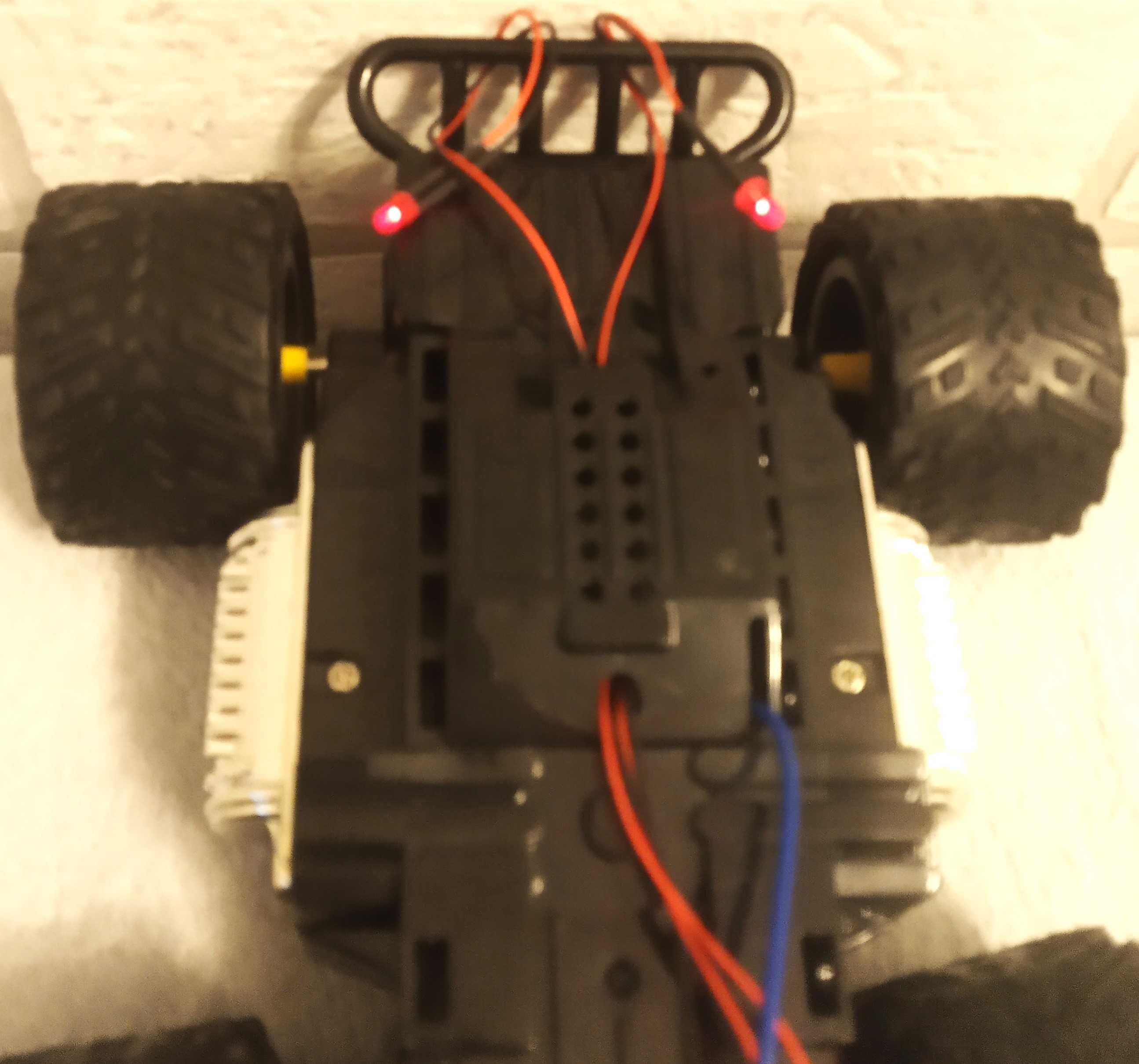 Jeep R/C zdalnie sterowany LED Zestaw konstrukcyjny metalowy 206 szt