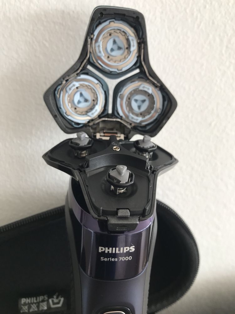 PHILIPSHAVE 7000 , S7782 A ESTREAR um presente para o padrinho ou afilhado