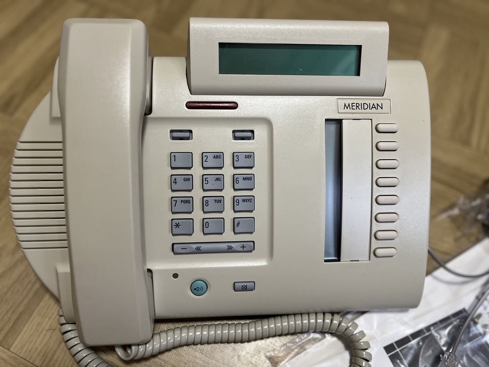 IP телефон Nortel Meridian M 3310