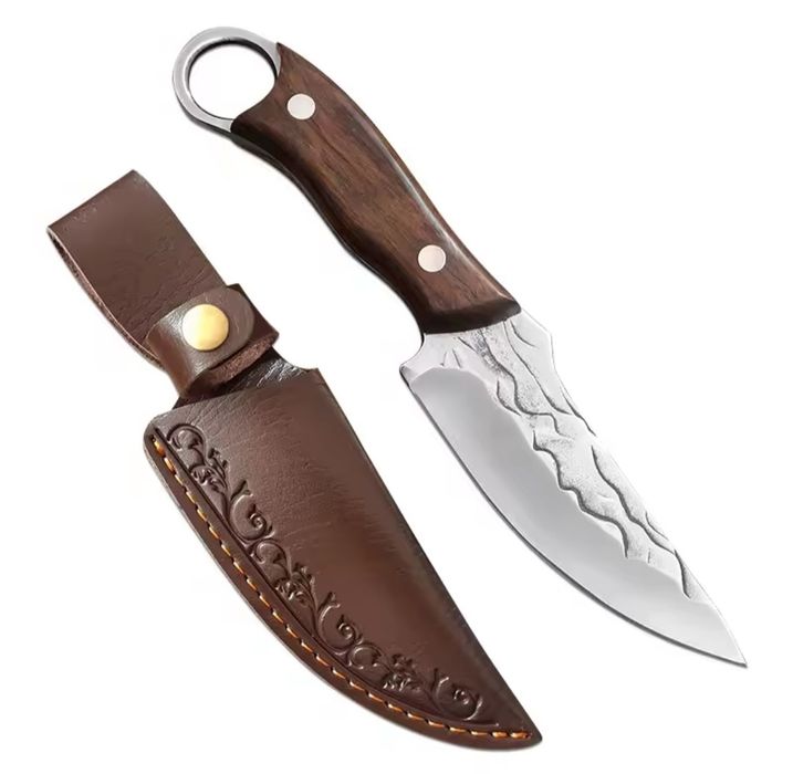 Ostry nóż myśliwski, wędkarski lub kuchenny z pożądanej stali