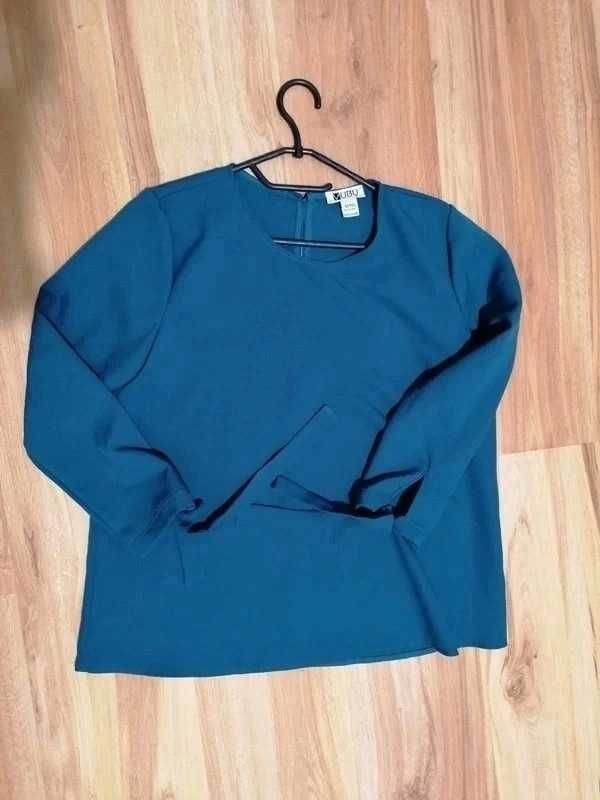 Śliczna, elegancka bluzeczka rozm. M