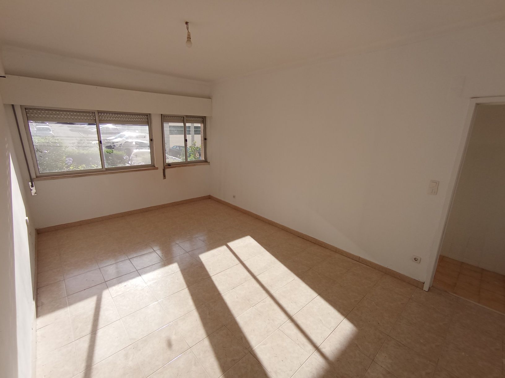 Apartamento T2 totalmente renovado