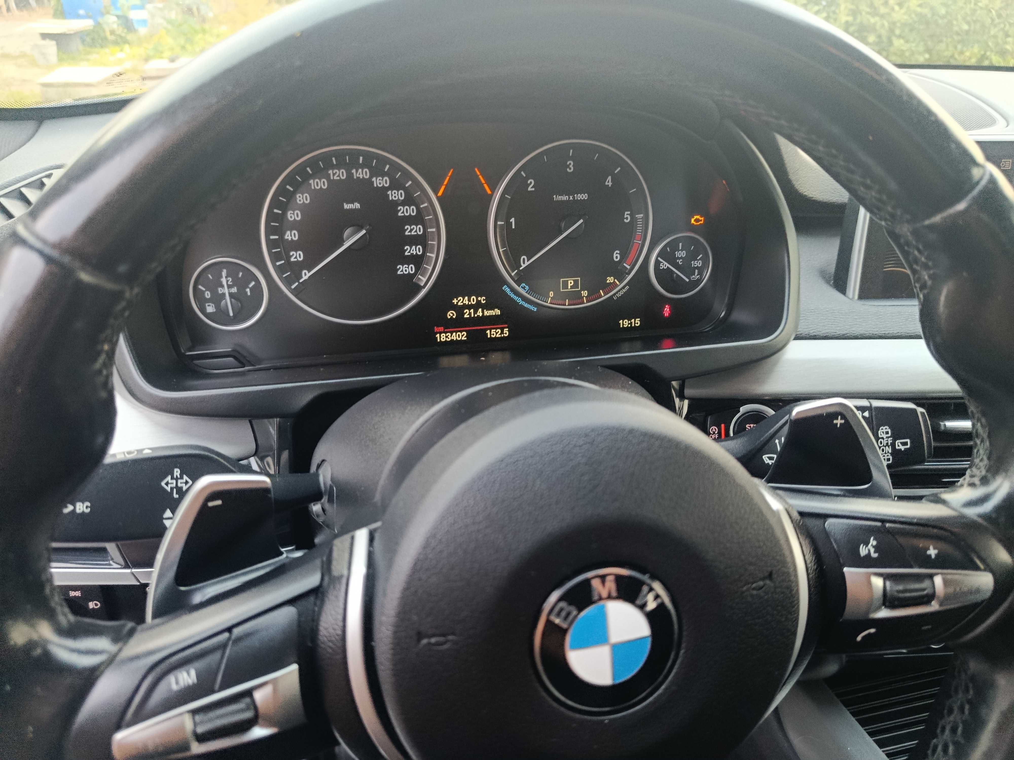 BMW X5 25d pack M