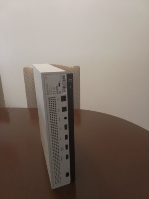 Consola Xbox one S Branca 512Gb