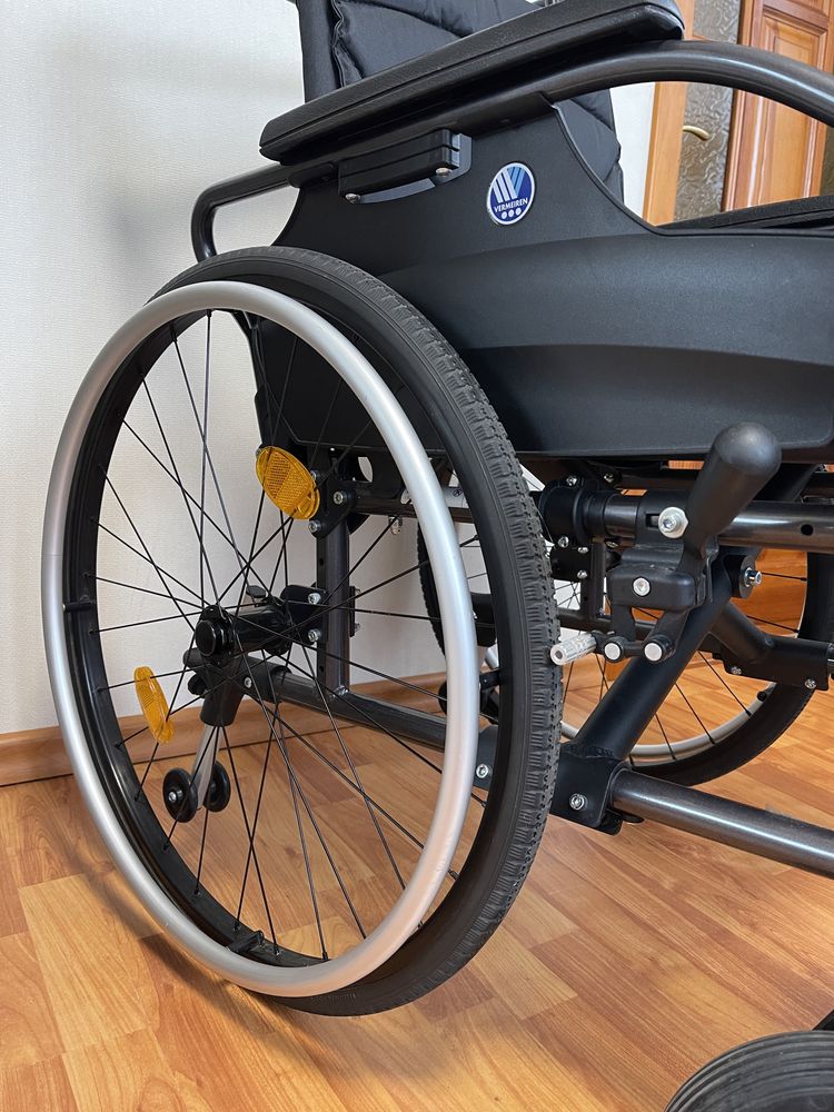 Багатофункціональний крісло інвалідне VERMEIRENN D200