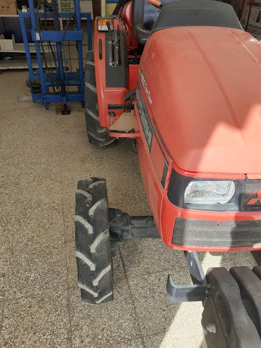 Vendo trator mitsubishi