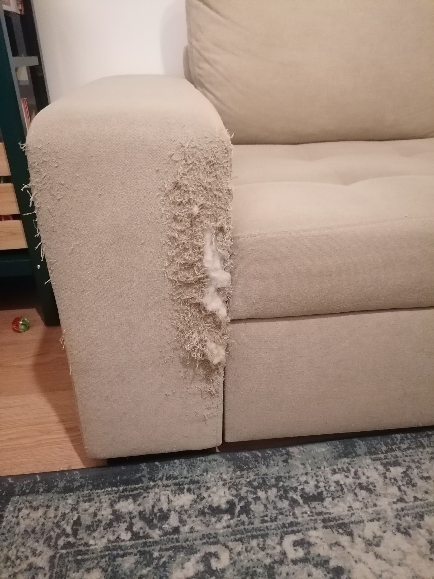 Sofá cama com chaise longue