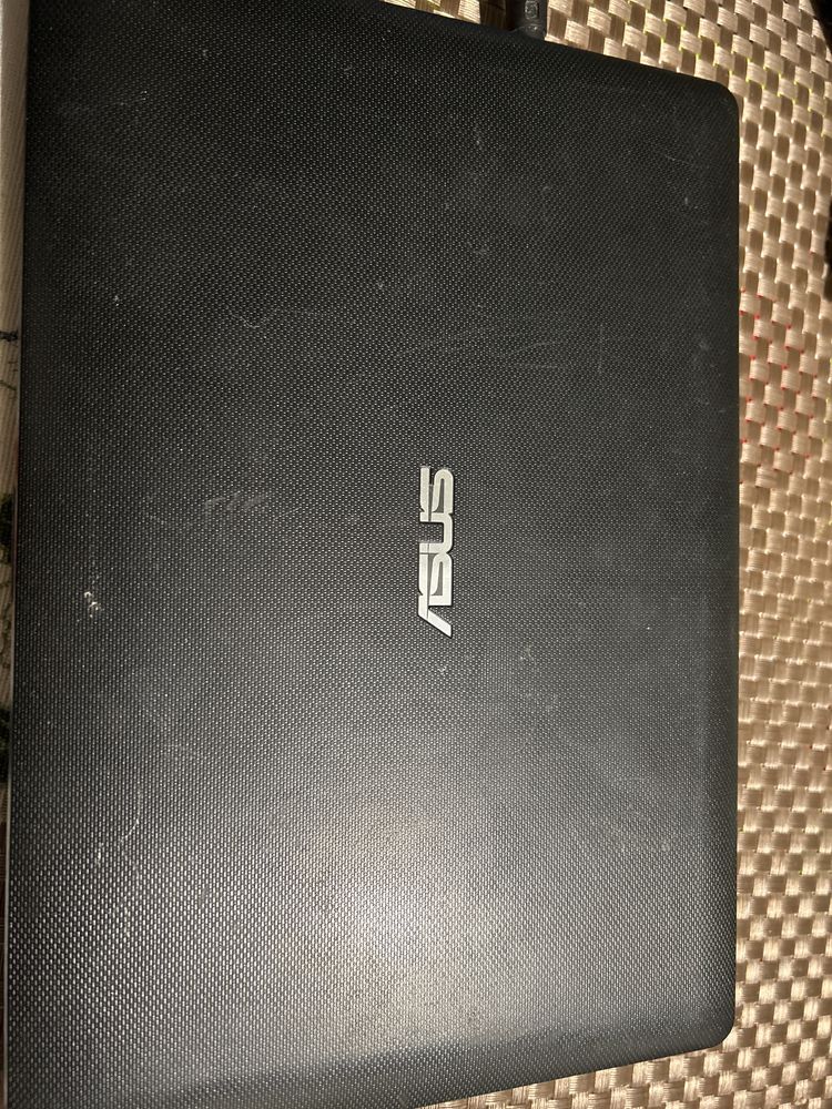 Notebook Asus x102b