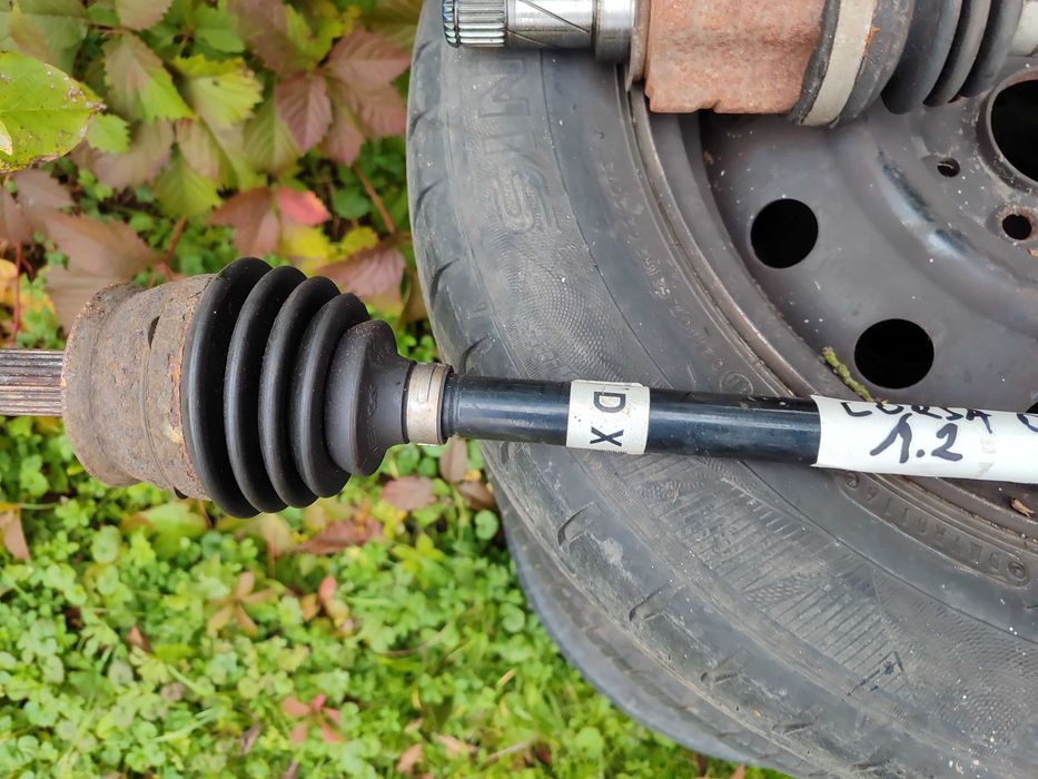 Komplet półoś Opel Corsa D 1,2 benzyna