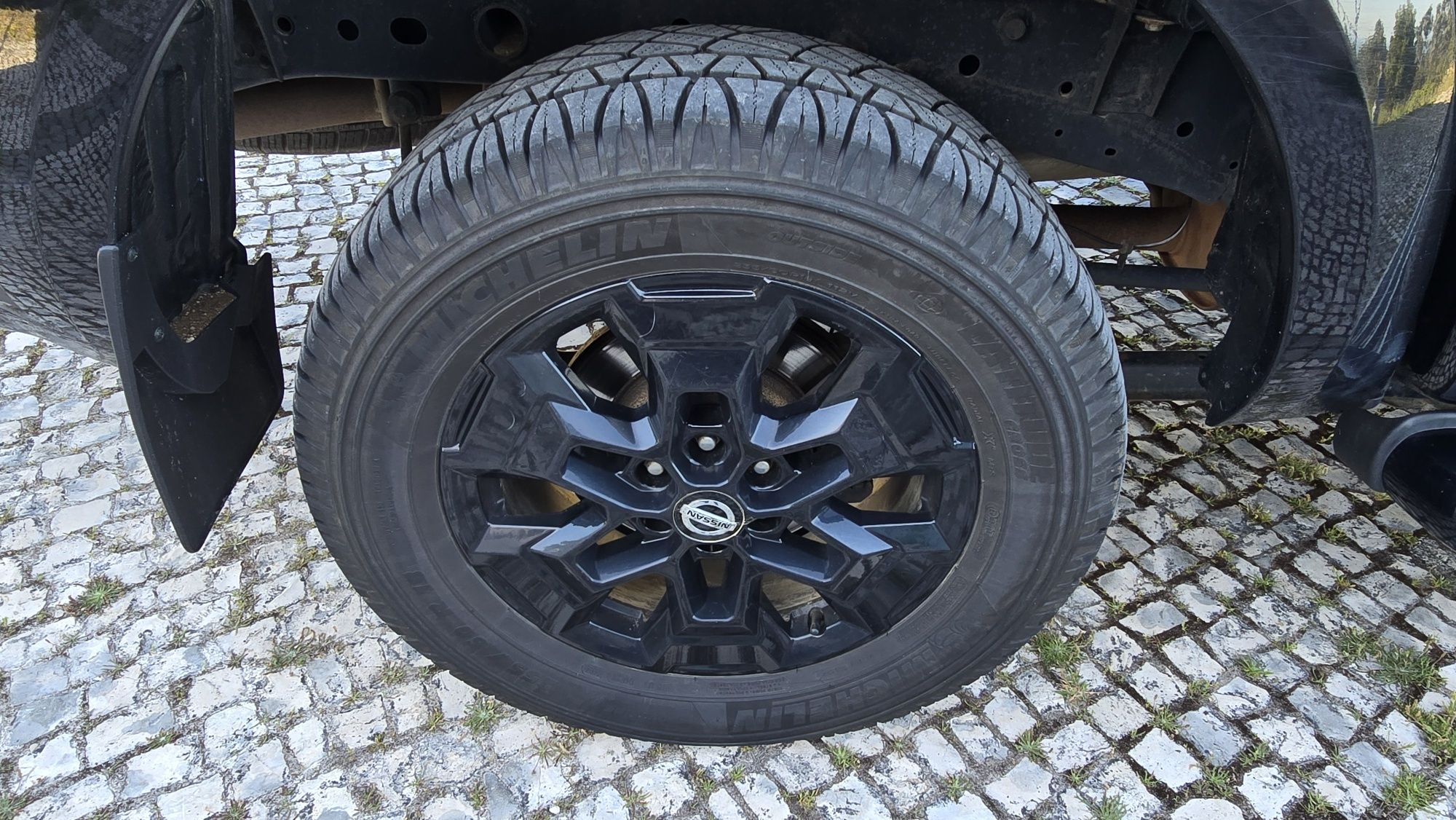 Nissan Navara NP300