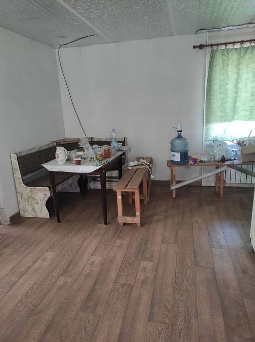 Продам цегляний будинок+30 соток землі, Волиця