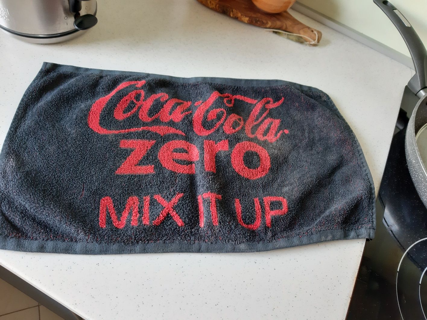 Ręcznik coca cola vintage kolekcja czarny czerwony home mały mix cola