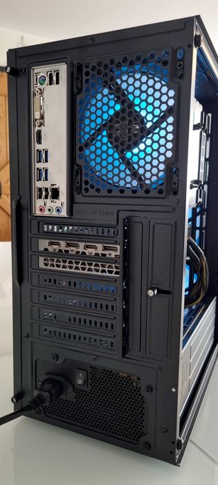 RTX 3060 Ryzen 5600X Komputer Gamingowy