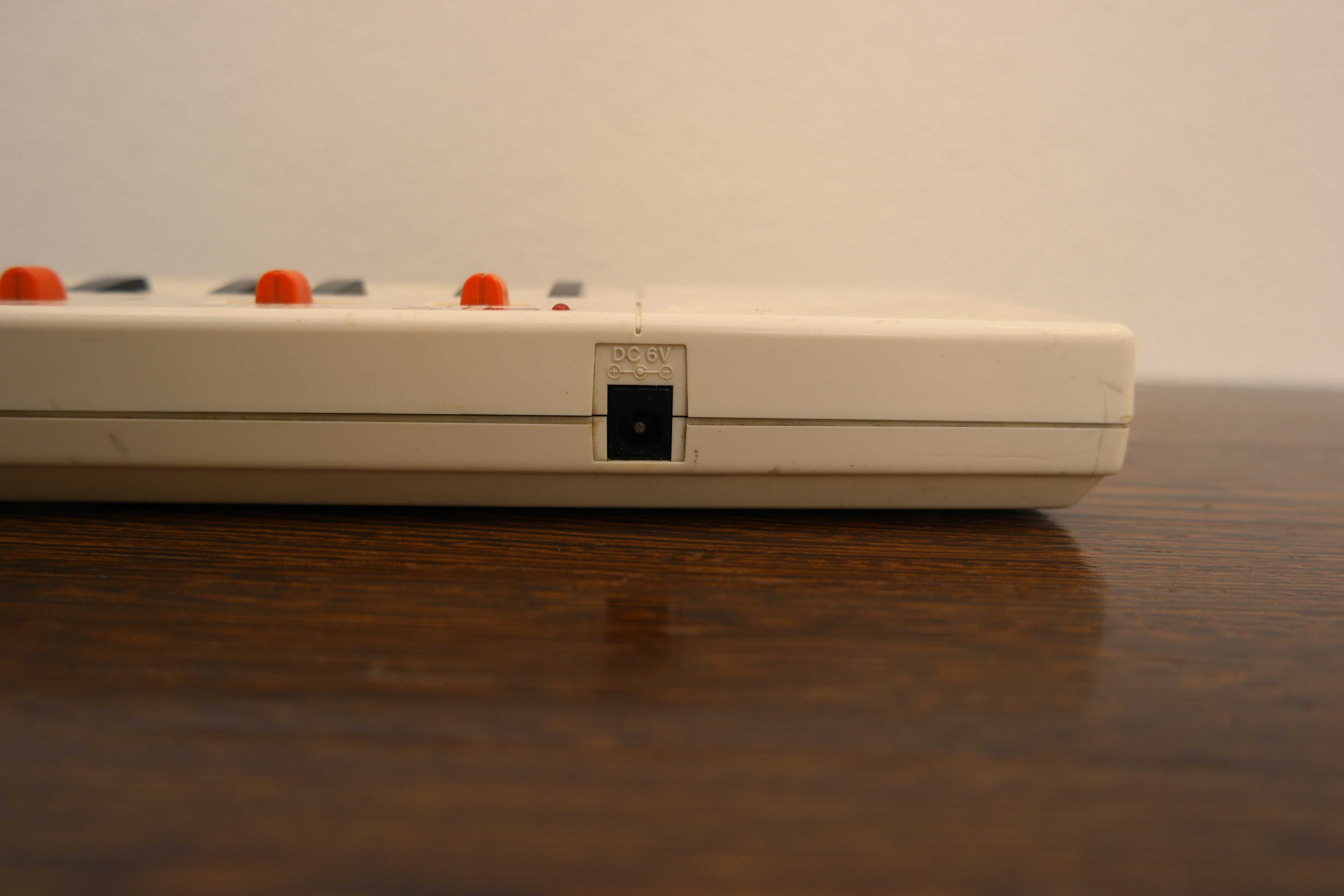 Casiotone PT-10 Vintage Keyboard