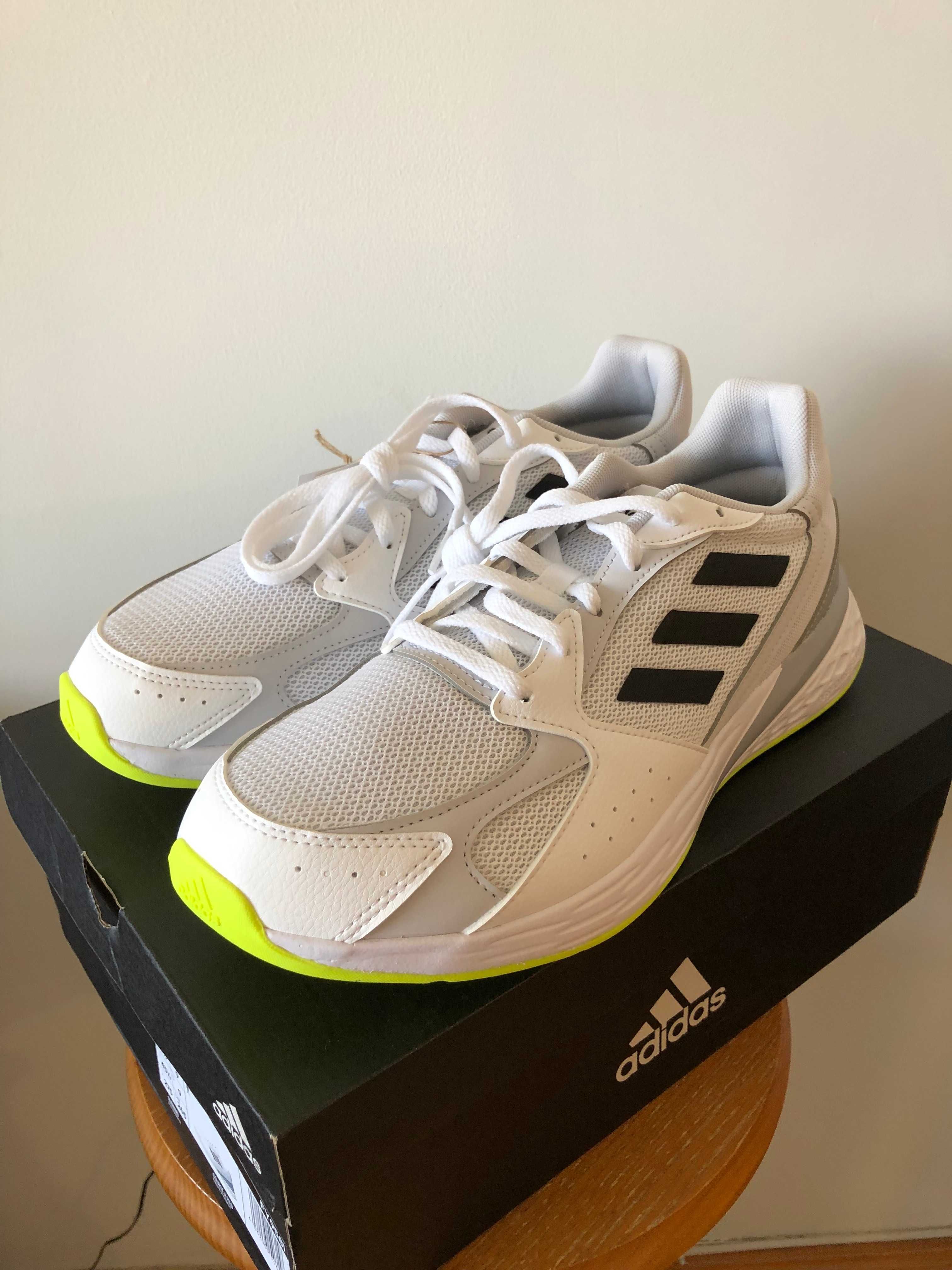 Кросівки Adidas Response Run FY9581 US 9.5 (27.5)