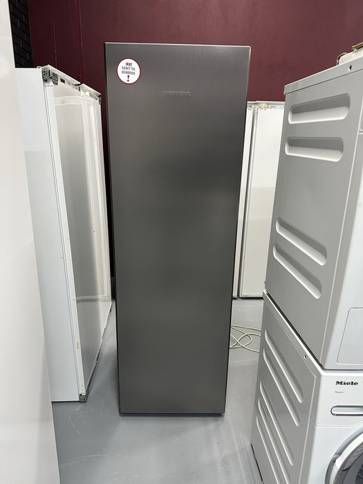 Морозильна камера Liebherr  SFNsfe5247