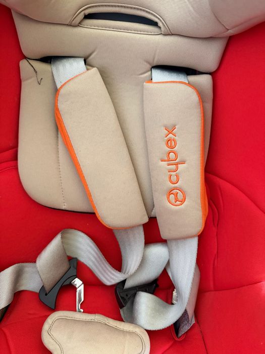 Cybex автокрісло