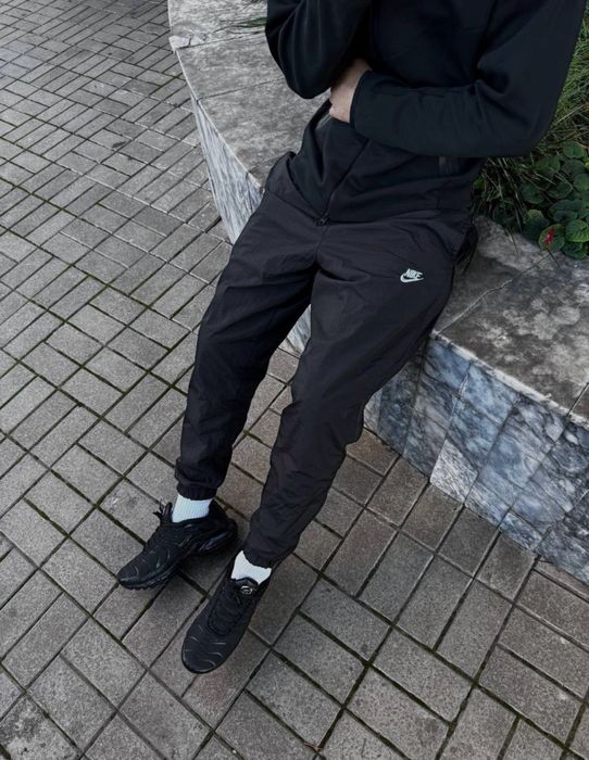 РОЗПРОДАЖ Штани nike нейлонові