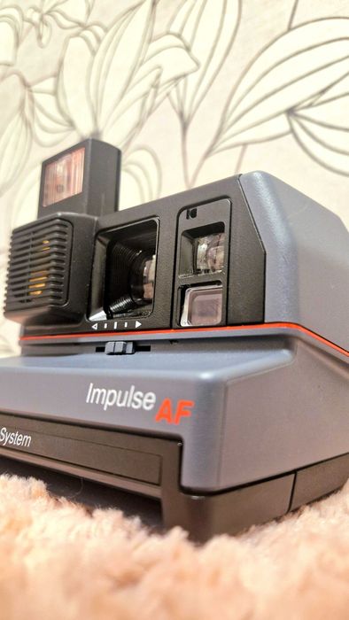 Aparat Polaroid Impulse AF Autofocus na wkłady typu 600