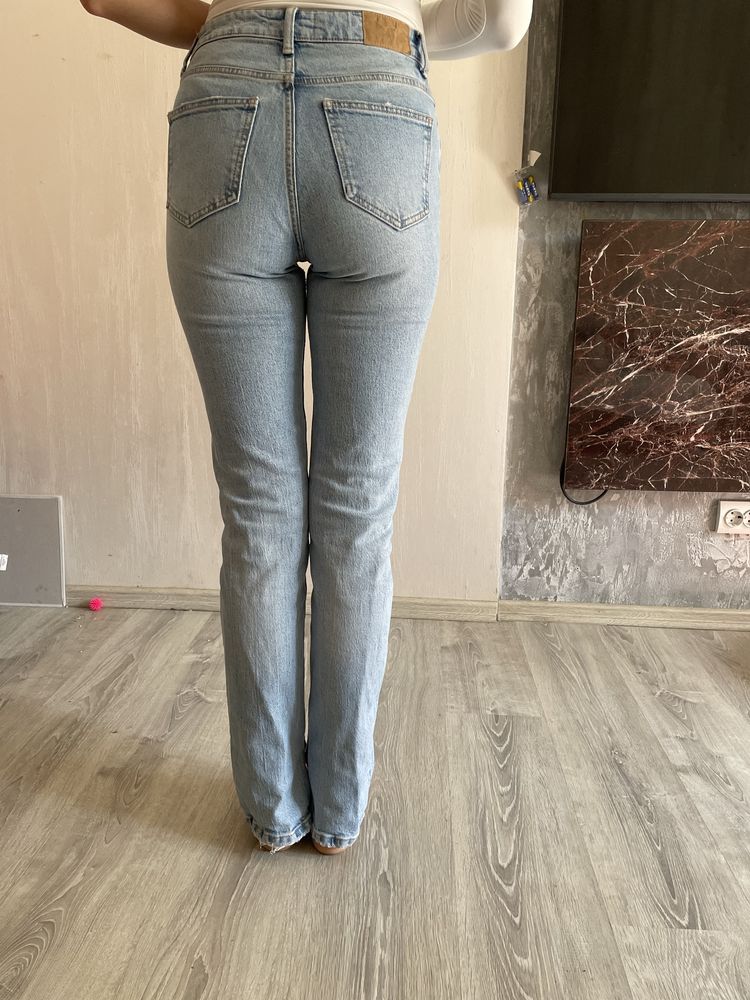Джинси zara з розрізами