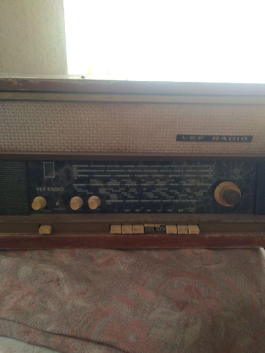 Продам.     Радіо.     Приймач