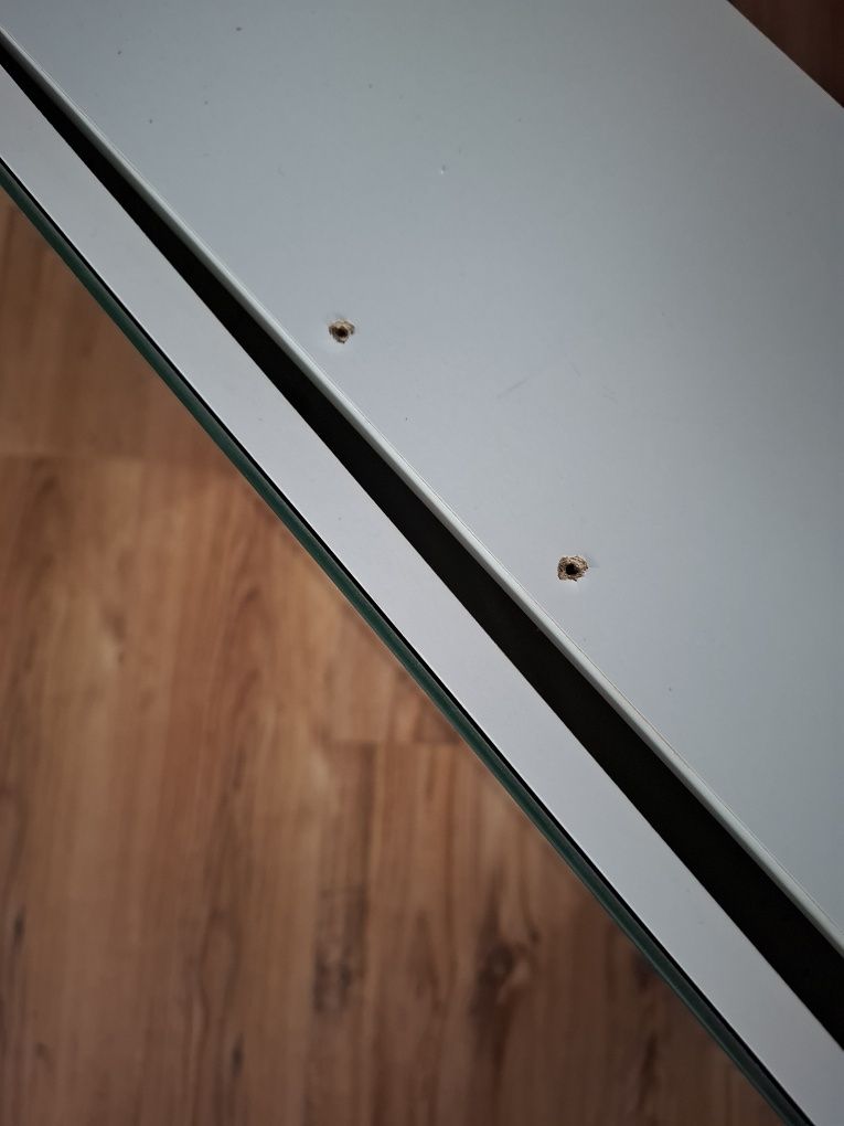 Szafka łazienkowa z lustrem