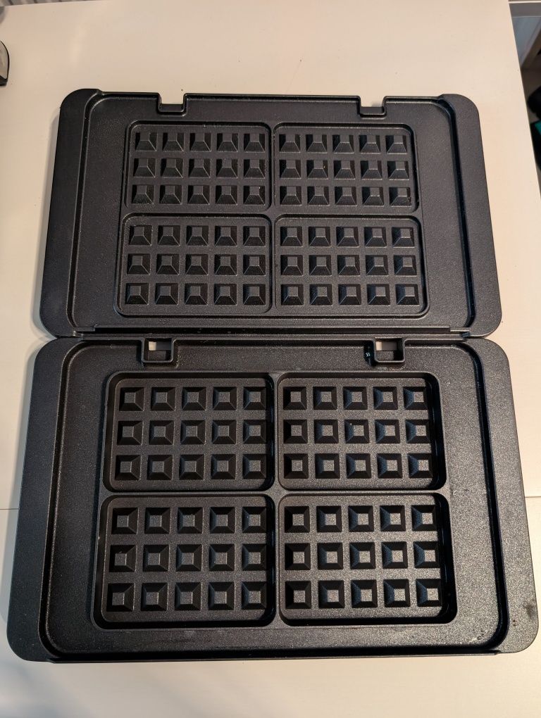Grill De Longhi CGH1100 (CGH1130DP)