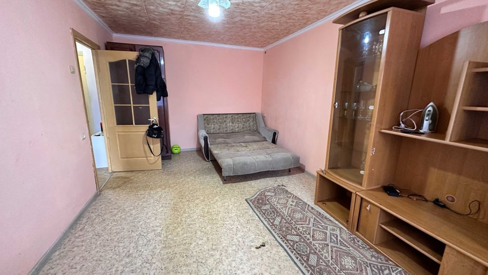 Продам 1 комнтную квартиру на Выборгской Аудиторной 28в Днепр
