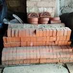 Продам кирпич на камин.15 грн за штуку.Новый