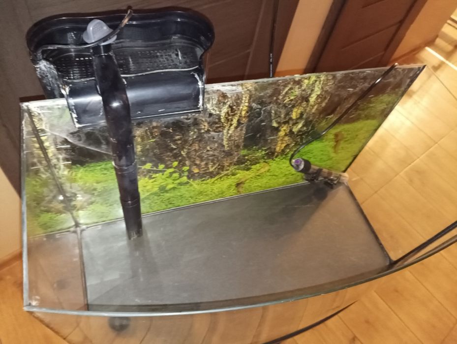 Akwarium dla rybek z szafką 60x24x36 + dodatki