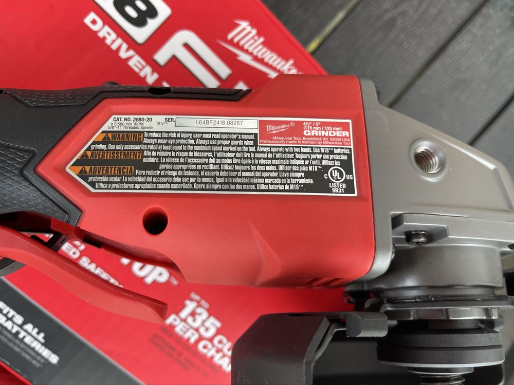 Акумуляторна безщіткова болгарка КШМ ,УШМ Milwaukee2880-20 M18 FUEL