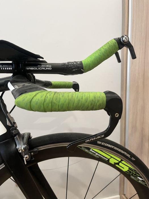 Bicicleta Bergamont preparada para triatlo ou TT