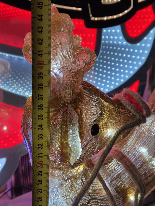 Figurka LED Święty Mikołaj z reniferem akryl