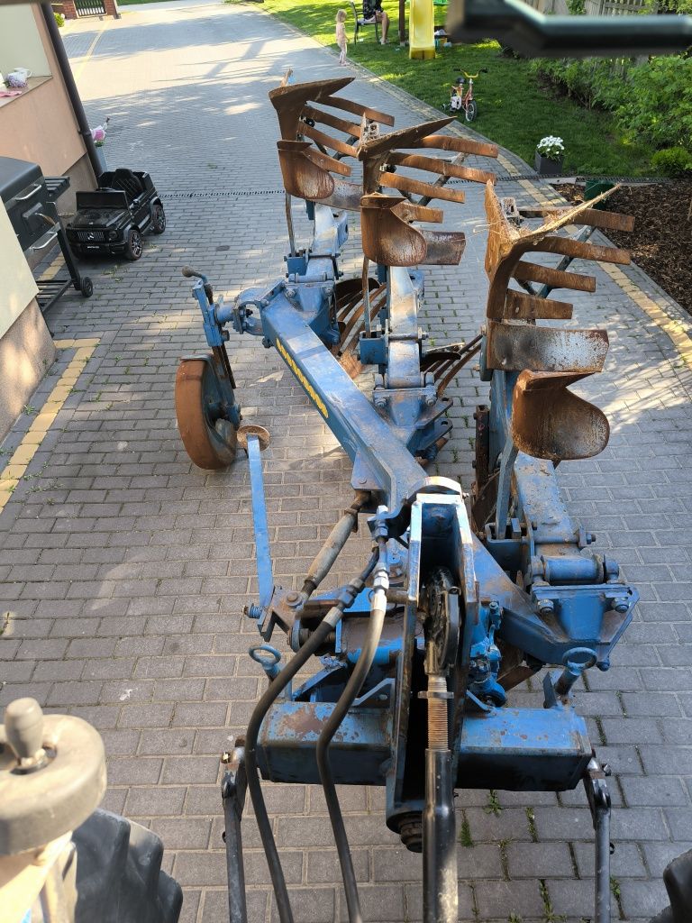 Pług 3 skibowy obrotowy rabewerk rabe werk rabe verk