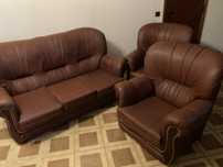 3 Sofas antigos em optimo estado!