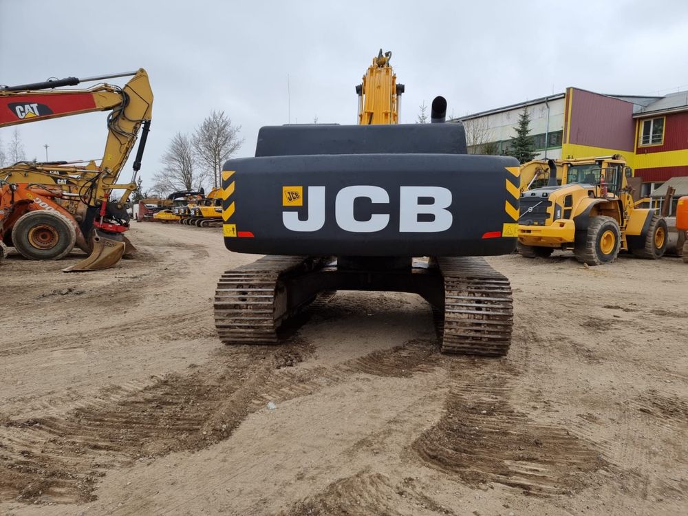 Продам экскаватор JCB 330 LC