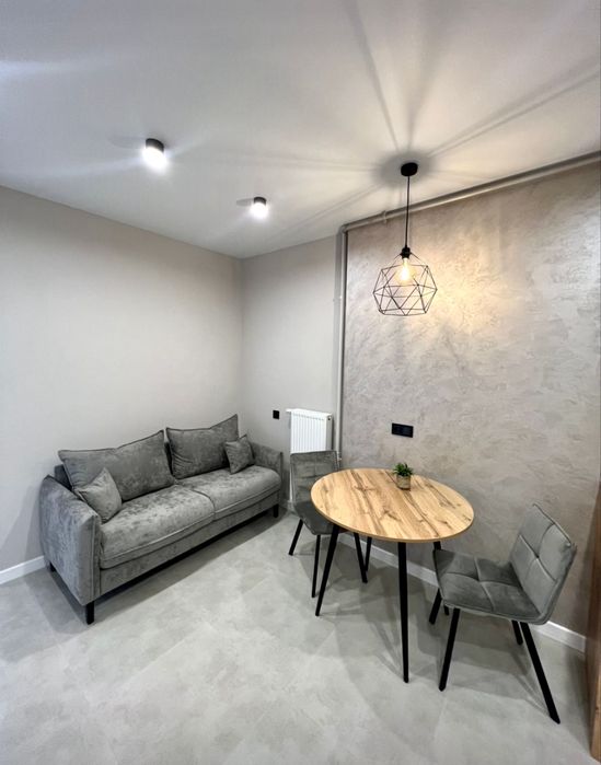 Оренда Угорська 2 кімн квартира