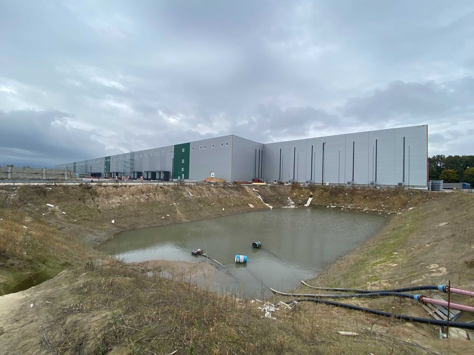 Оренда складу 20000м2 у офісно-логіст центрі"Олександрівський"Київ.обл