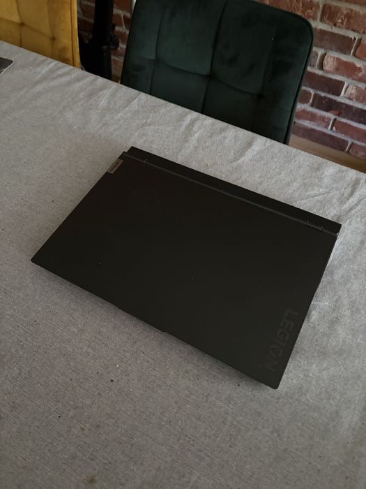 Laptop lenovo legion 5 15ARH05