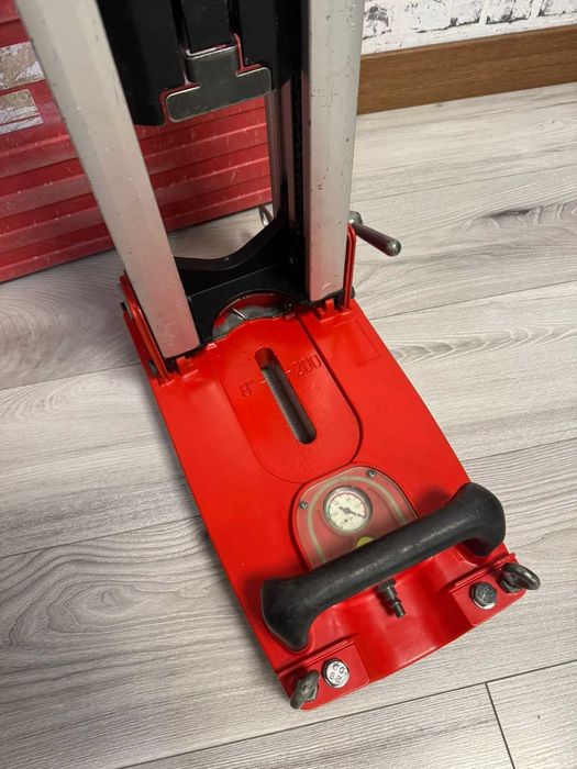 Станина Hilti DD 130-Rig