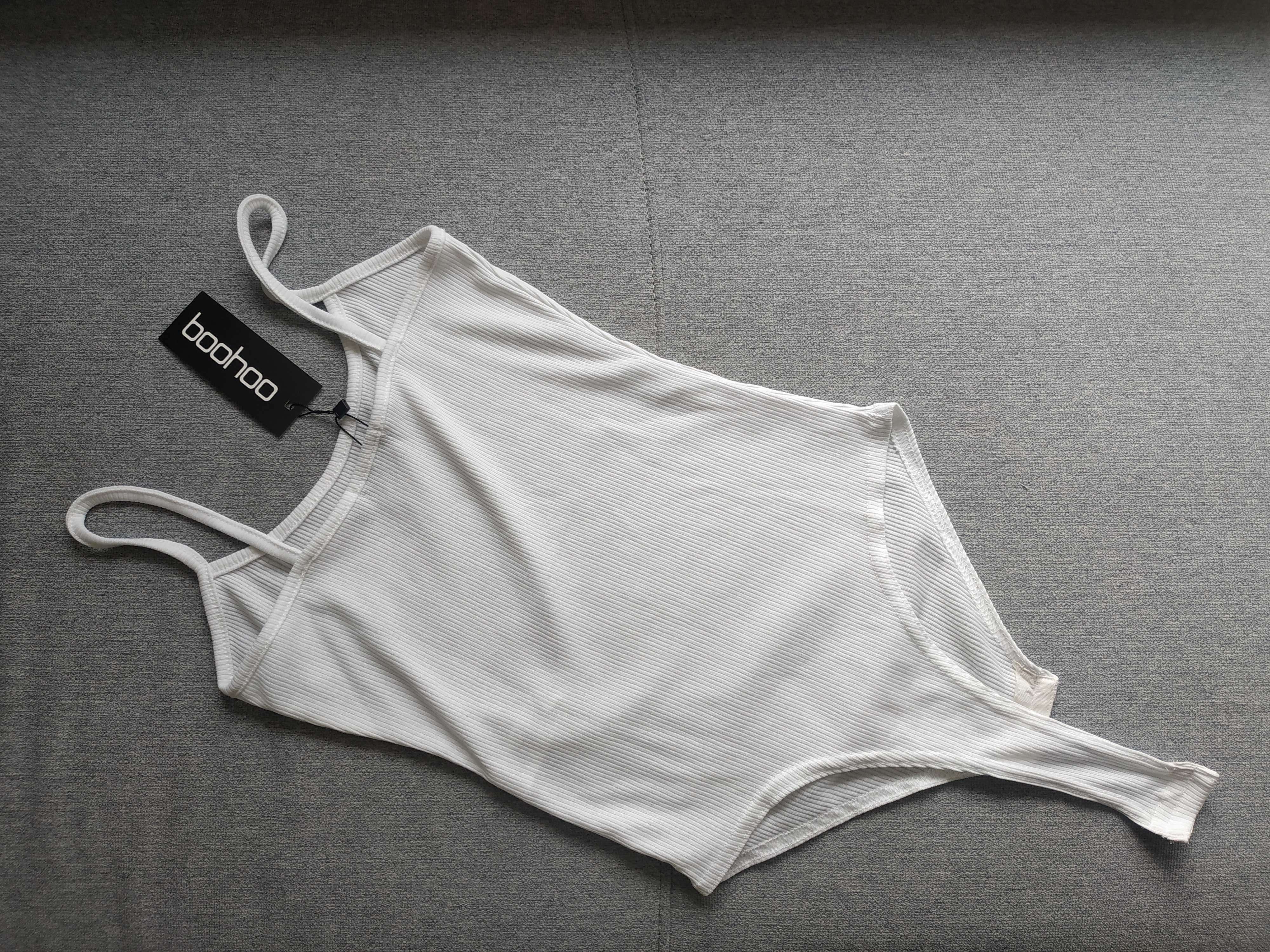 Białe body boohoo 34/xs/6